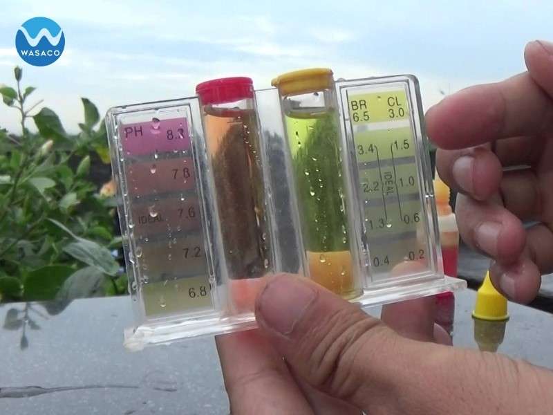 Các công cụ đo nồng độ pH - Dùng bộ test thử nước